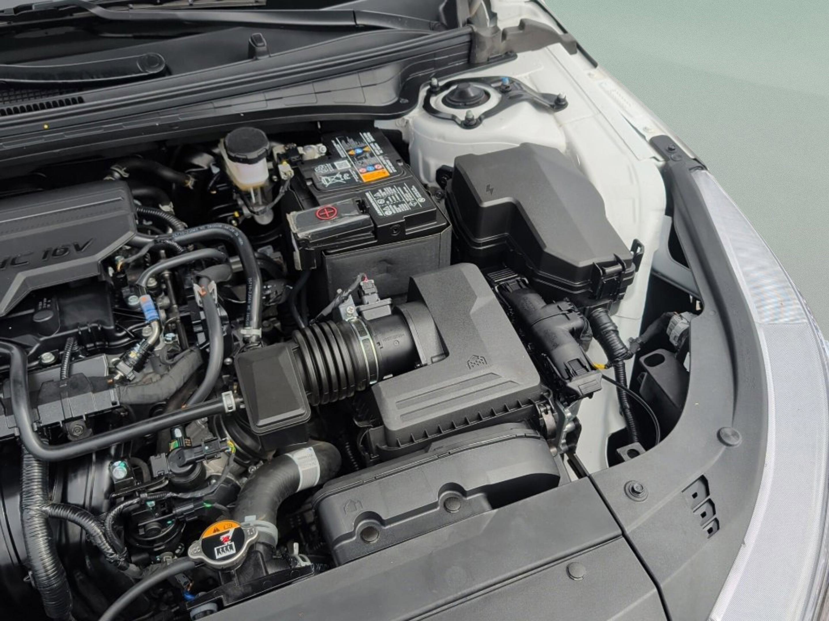 Used 2025 Kia K4 EX image 12