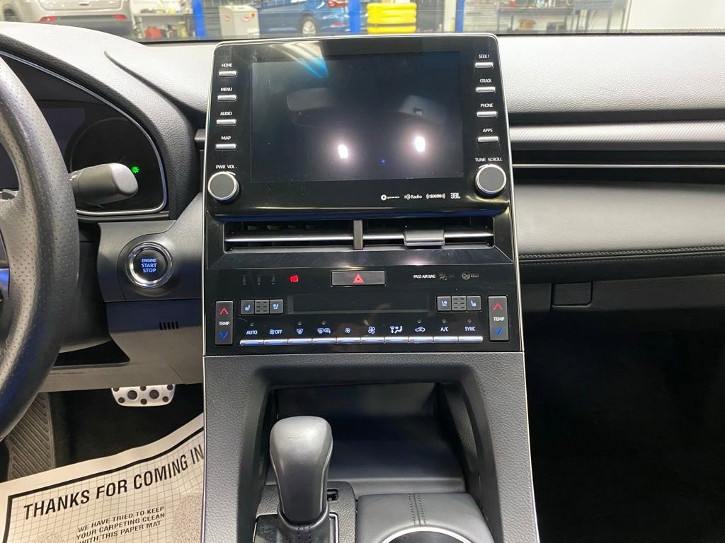 Used 2019 Toyota Avalon Touring image 27