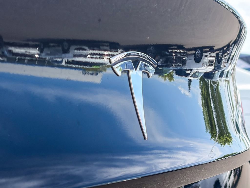 Used 2023 Tesla Model 3 Long Range image 9