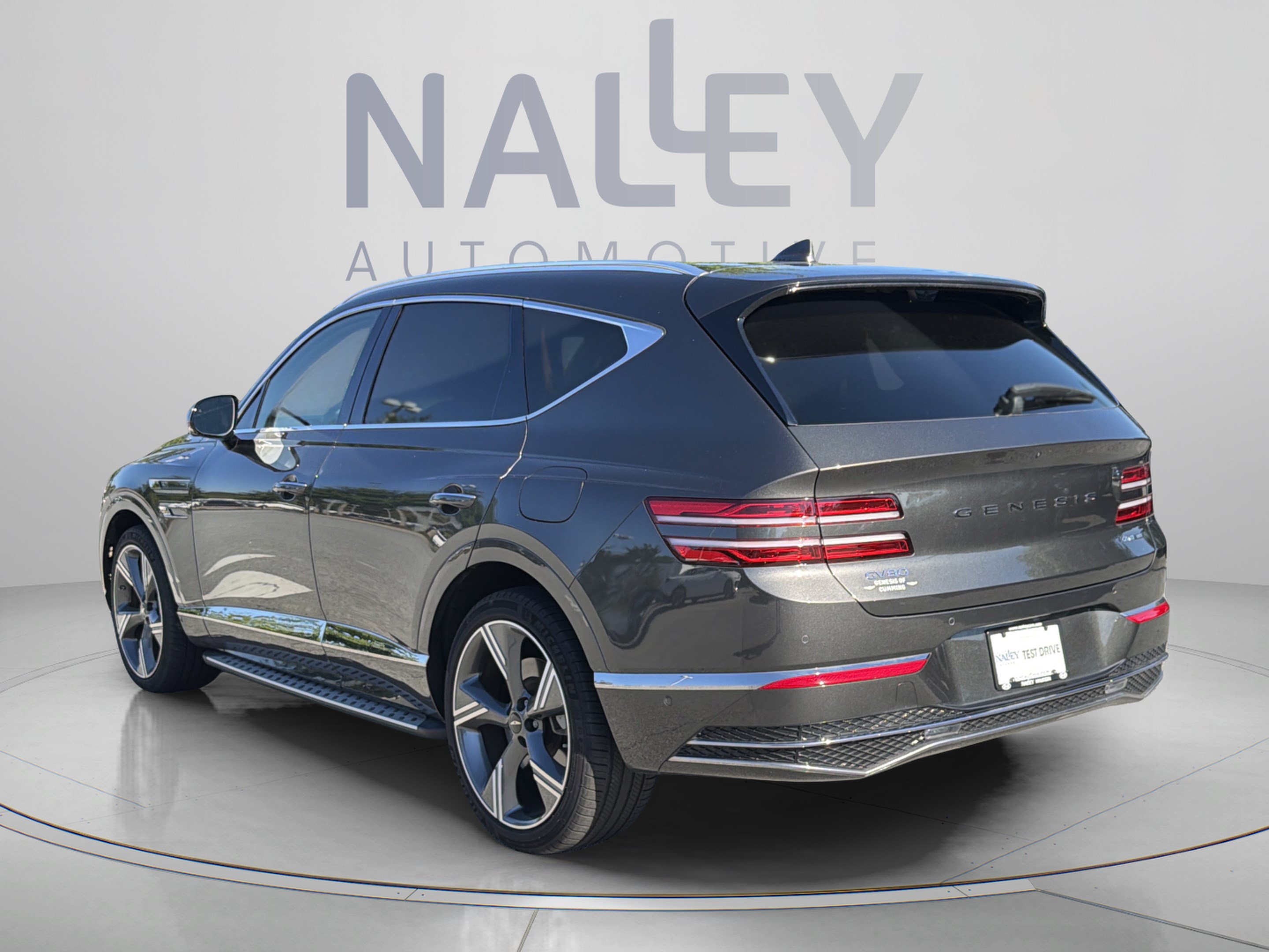 Used 2025 Genesis GV80 3.5T Prestige AWD/4WD image 3