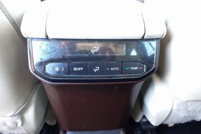 Used 2022 Toyota Highlander Limited image 30