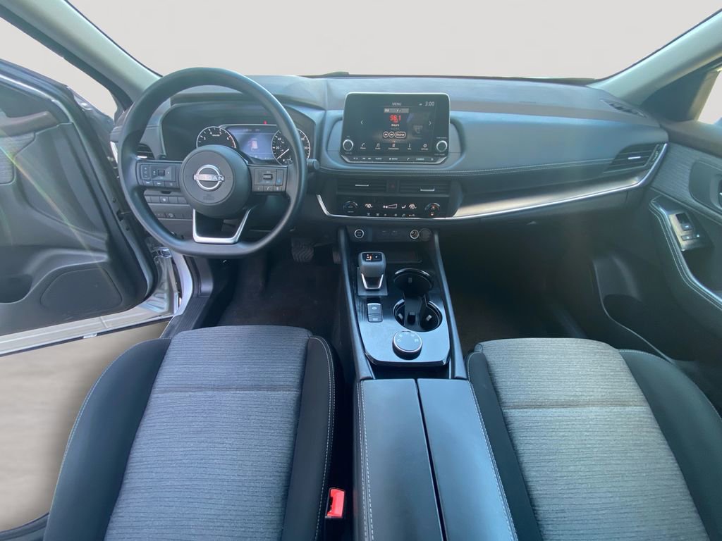 Used 2023 Nissan Rogue SV AWD/4WD image 10