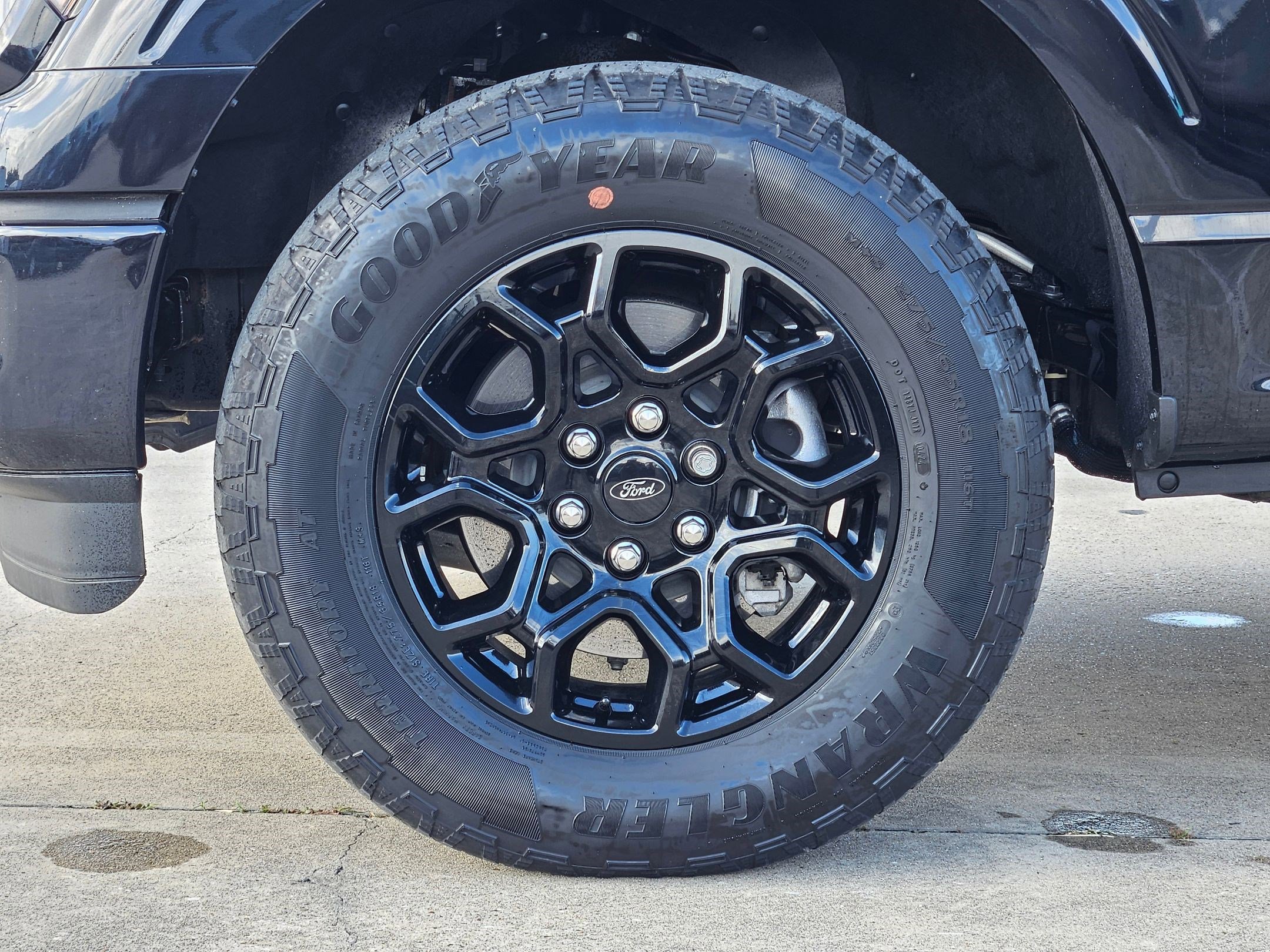 Used 2024 Ford F150 XLT w/ Equipment Group 302A MID image 11