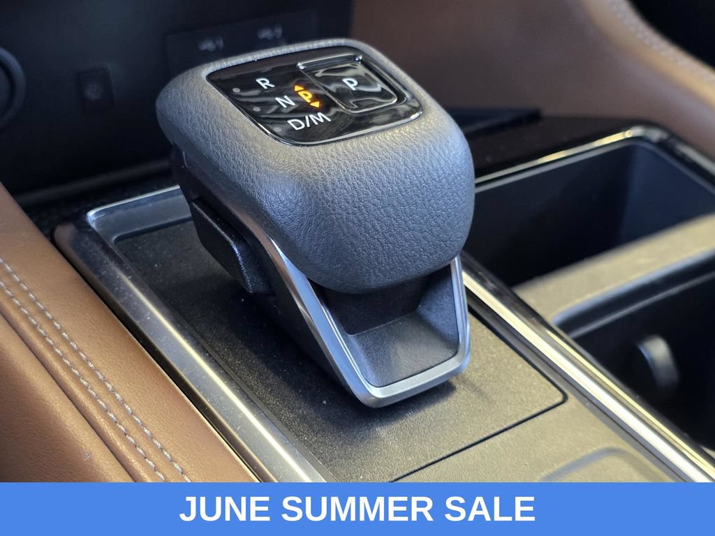 Used 2023 Nissan Pathfinder Platinum FWD image 32