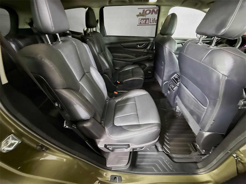 Used 2025 Subaru Ascent Bronze Edition image 33
