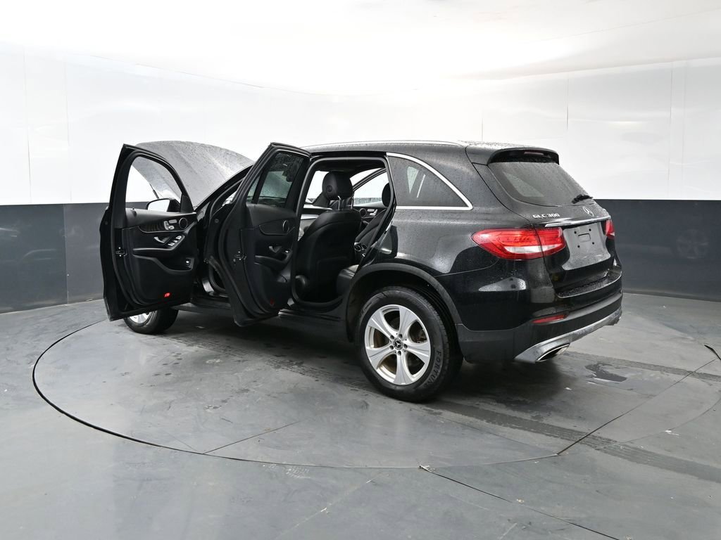 Used 2018 Mercedes-Benz GLC 300 4MATIC image 18