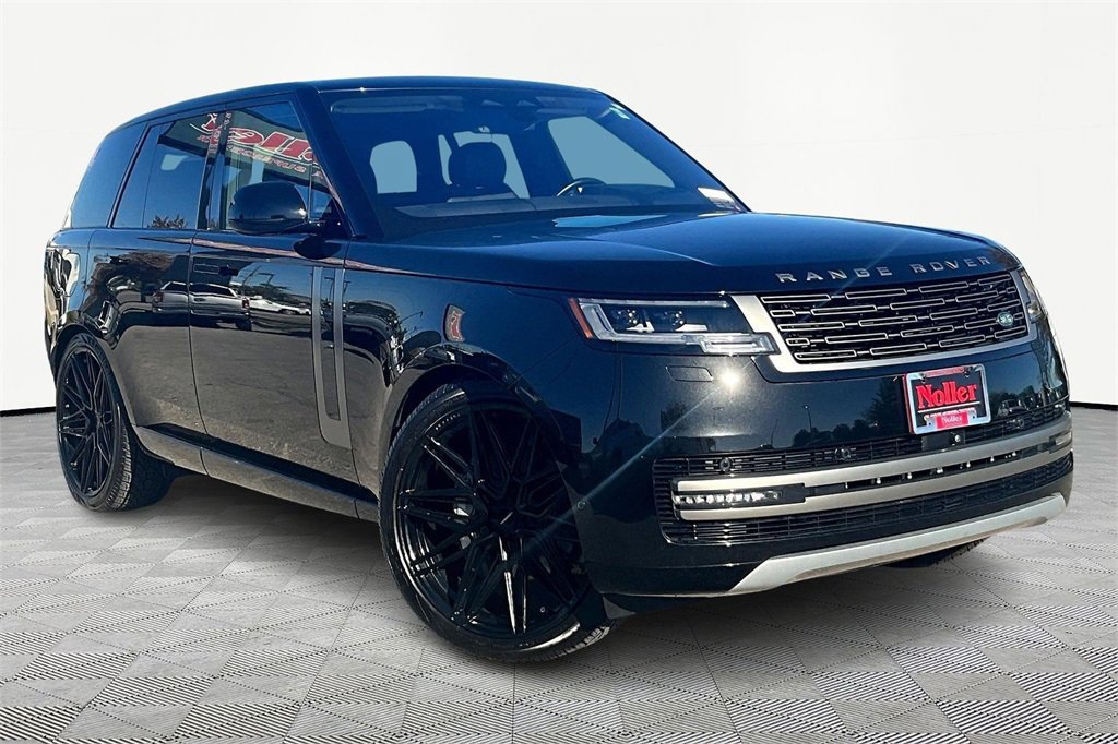 Used 2022 Land Rover Range Rover SE image 12