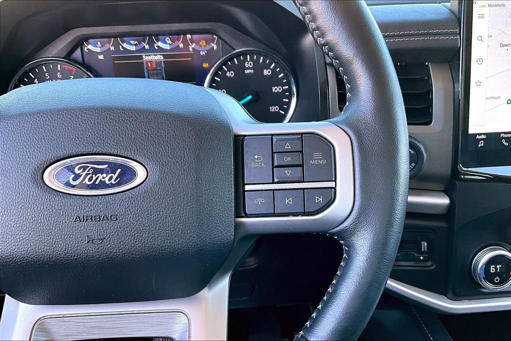 Used 2023 Ford Expedition XLT image 12