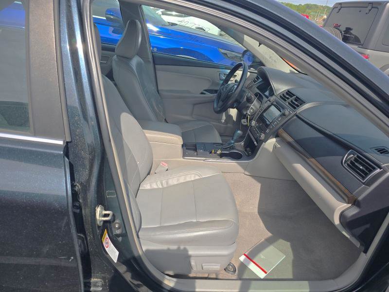 Used 2015 Toyota Camry XLE image 12
