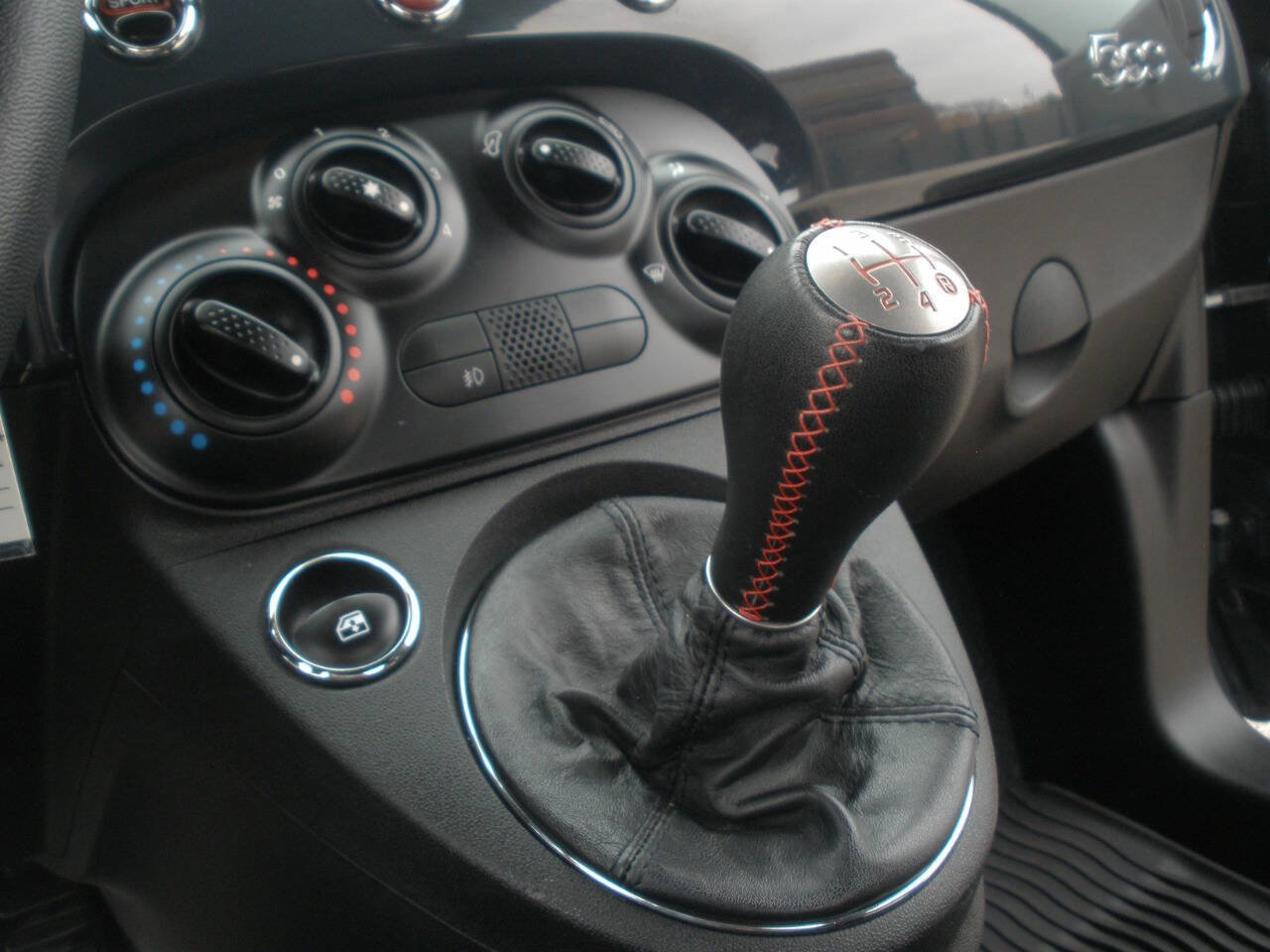 Used 2017 FIAT 500 Abarth image 36