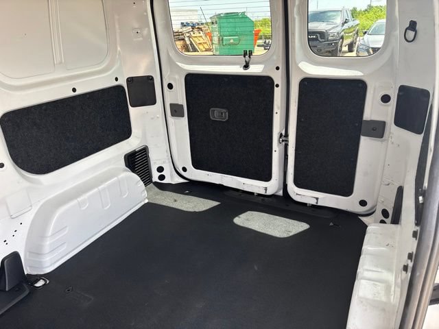 Used 2020 Nissan NV200 SV w/ Back Door Glass Package FWD image 31