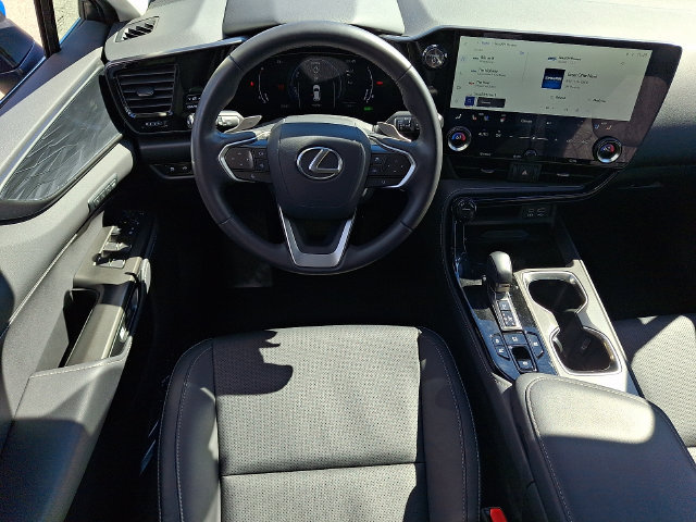 Used 2024 Lexus NX 350h AWD image 12