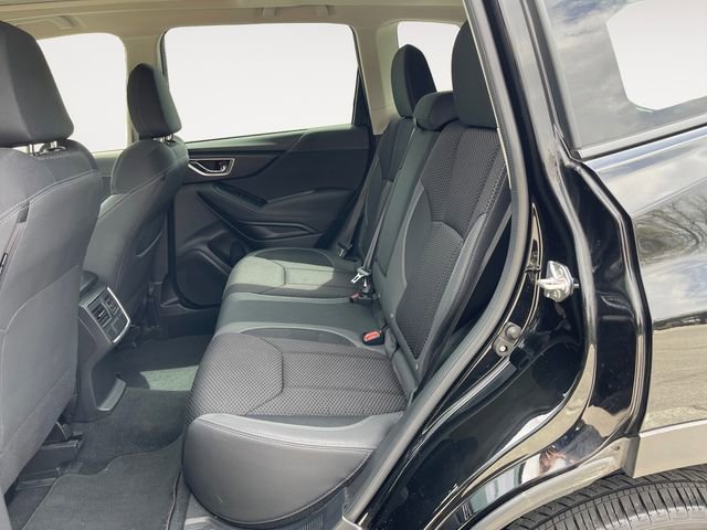 Used 2023 Subaru Forester Premium AWD/4WD image 13