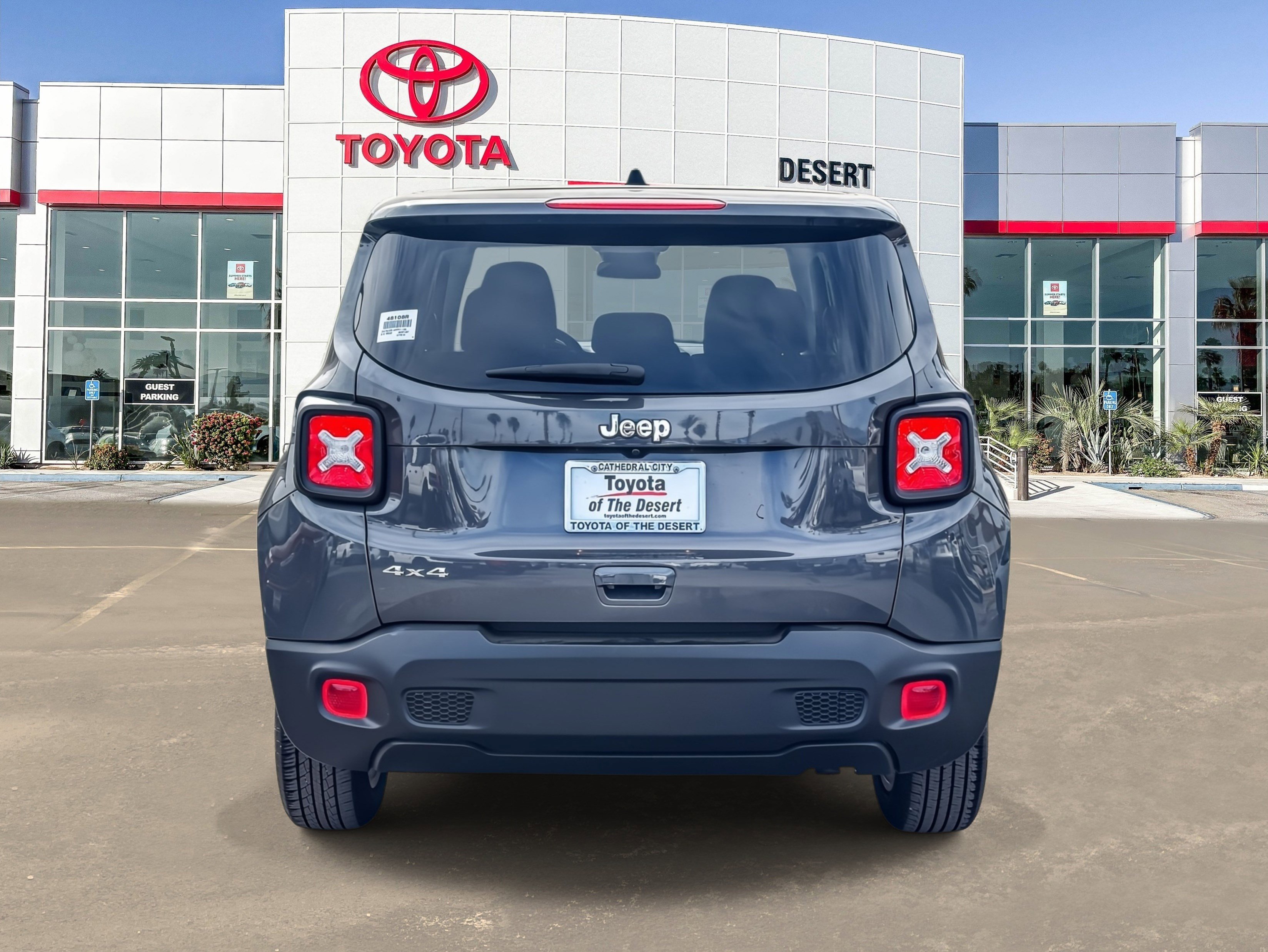 Used 2023 Jeep Renegade Latitude image 6