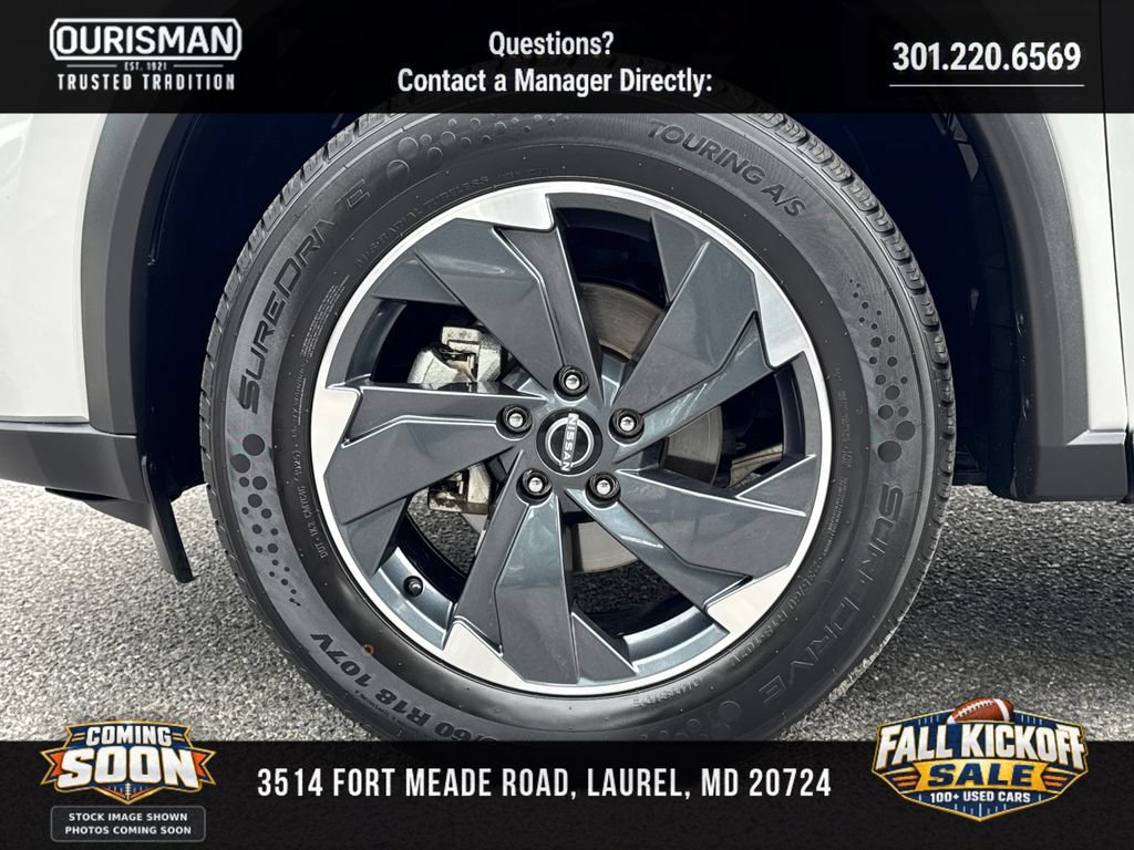 Used 2025 Nissan Rogue SV AWD/4WD image 5