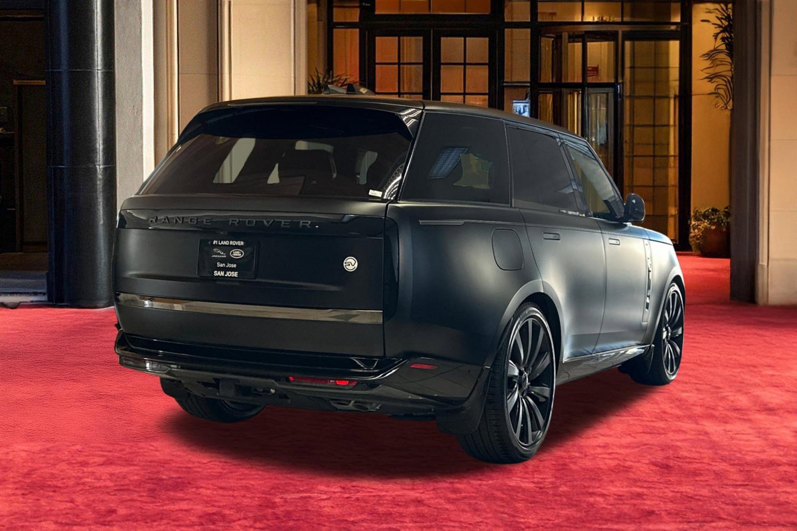 New 2026 Land Rover Range Rover SV image 8