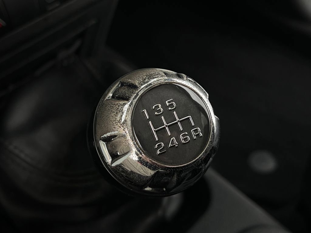 Used 2017 Jeep Wrangler Sahara w/ Connectivity Group image 19