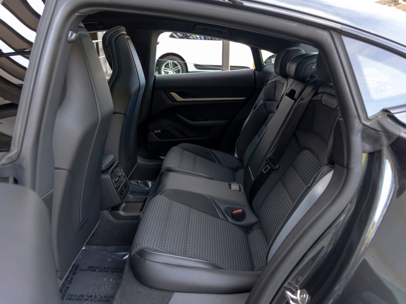 Certified 2025 Porsche Taycan 4S image 45