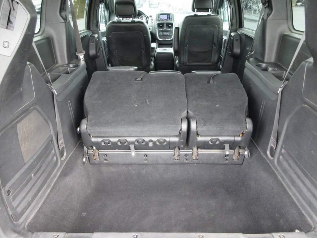Used 2019 Dodge Grand Caravan GT FWD image 12