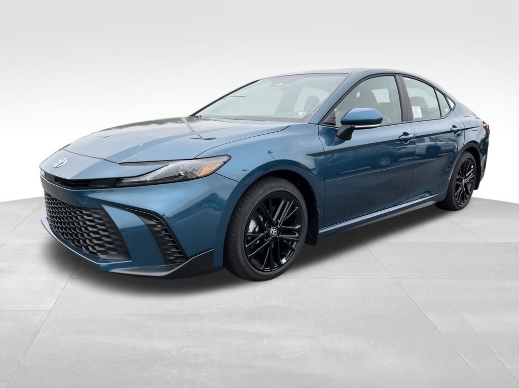 New 2026 Toyota Camry SE image 3