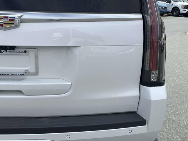 Used 2020 Cadillac Escalade Luxury image 11