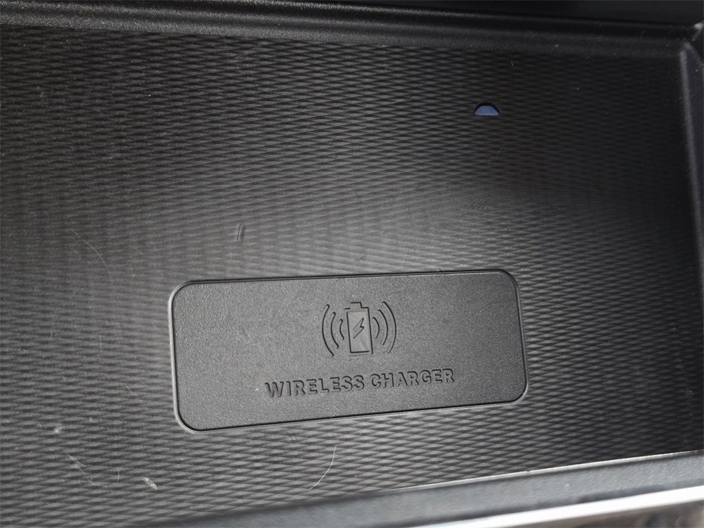 Used 2023 Jeep Grand Cherokee Limited w/ Luxury Tech Group II image 22