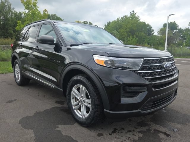 Used 2024 Ford Explorer XLT