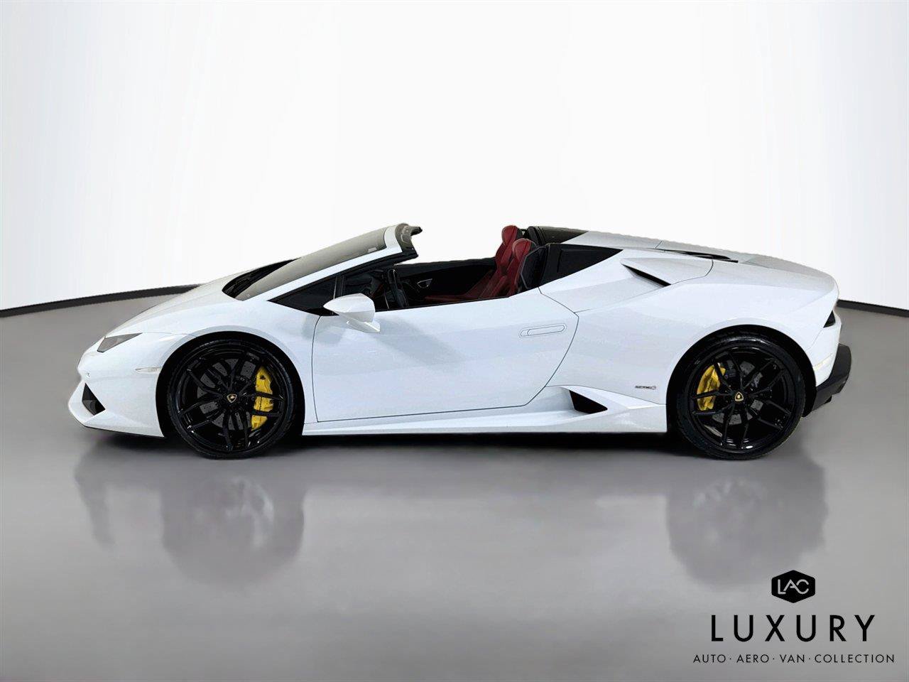 Used 2016 Lamborghini Huracan LP 610-4 AWD/4WD image 8