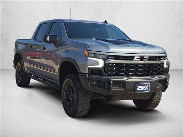 Used 2023 Chevrolet Silverado 1500 ZR2 w/ ZR2 Bison Edition AWD/4WD image 3