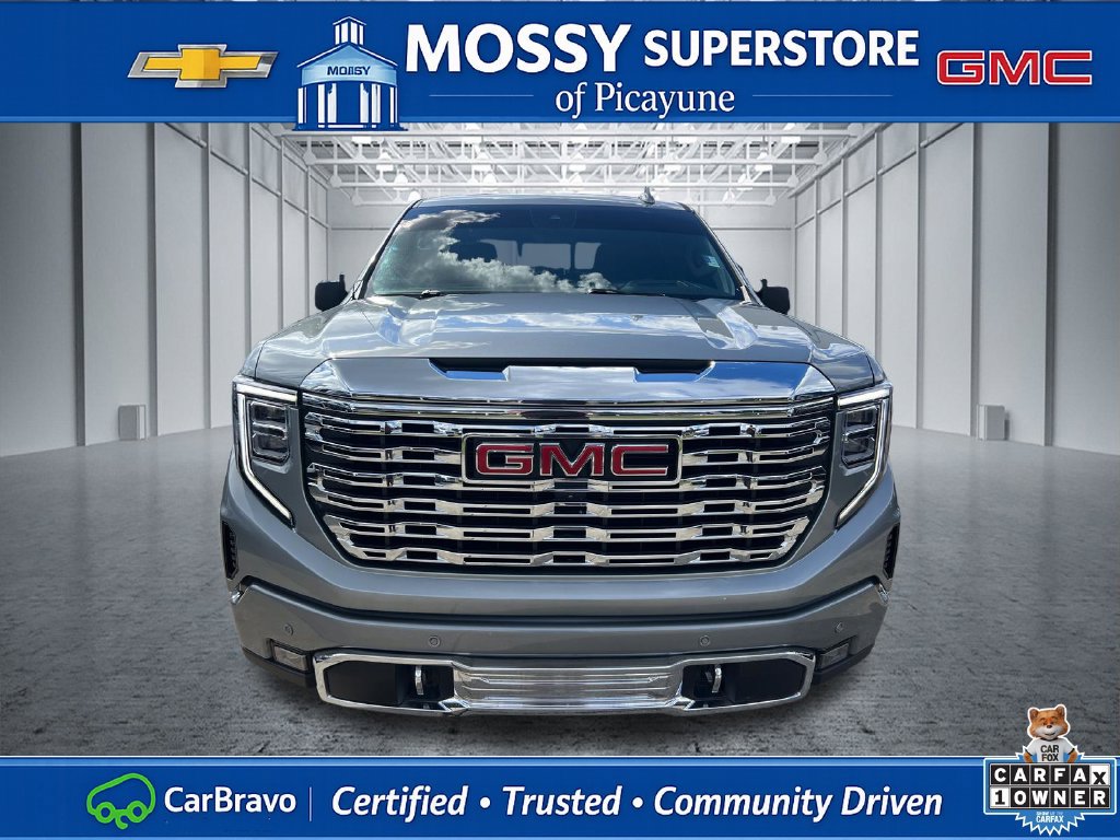 Certified 2025 GMC Sierra 1500 Denali w/ Denali Reserve Package AWD/4WD image 10