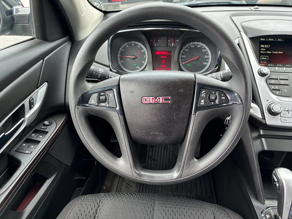 Used 2015 GMC Terrain SLE FWD image 16