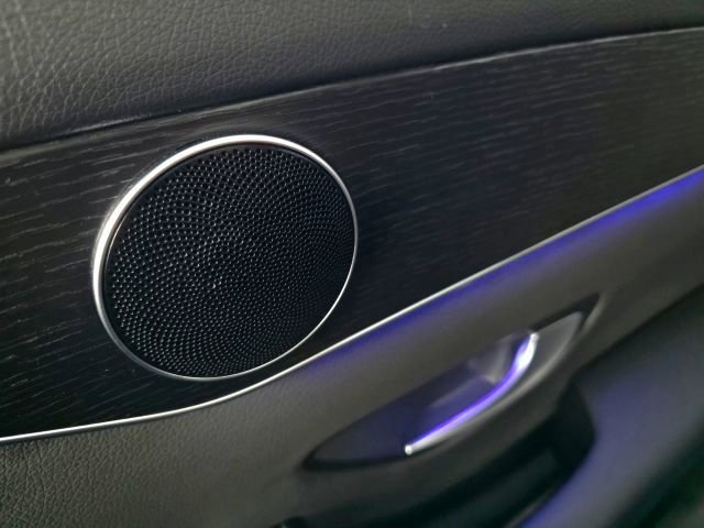 Used 2020 Mercedes-Benz GLC 300 4MATIC image 27