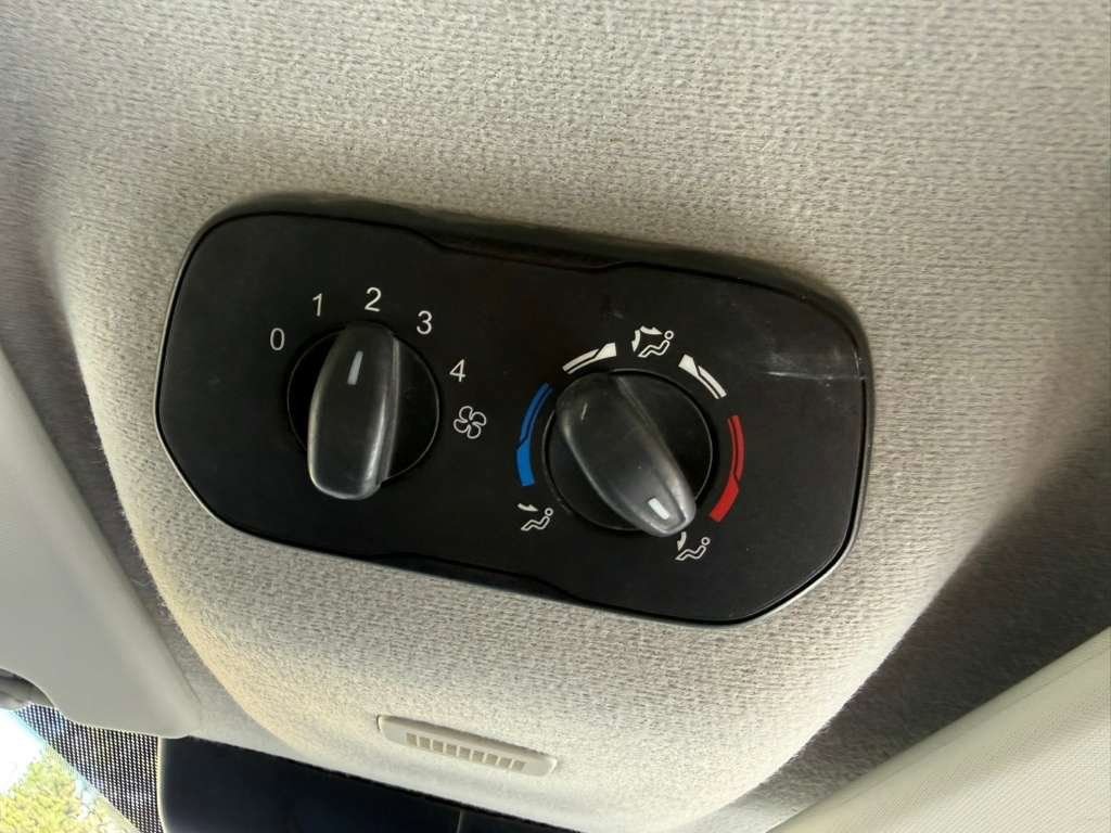 Used 2016 Ford Transit 350 XL RWD image 15