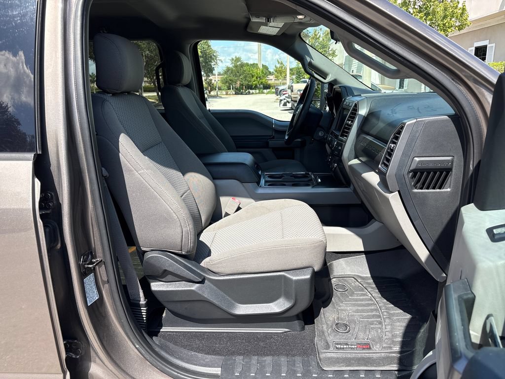 Certified 2019 Ford F450 XLT w/ XLT Premium Package AWD/4WD image 6