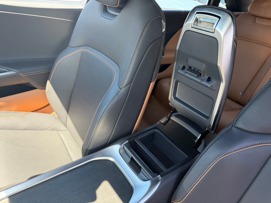 Used 2023 Lucid Air Touring AWD/4WD image 31