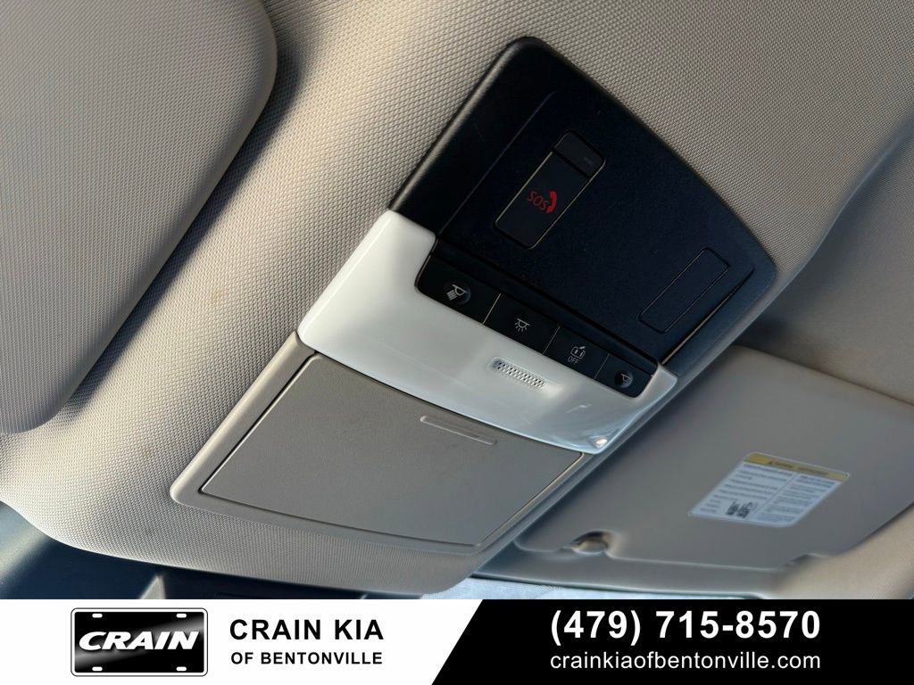 Used 2024 Nissan Rogue SV AWD/4WD image 21