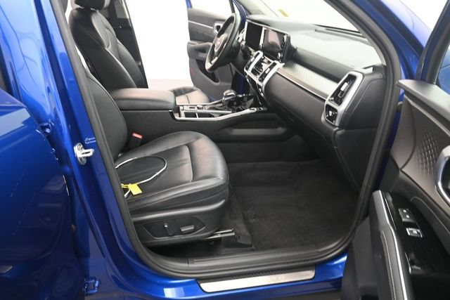 Used 2022 Kia Sorento SX FWD image 17