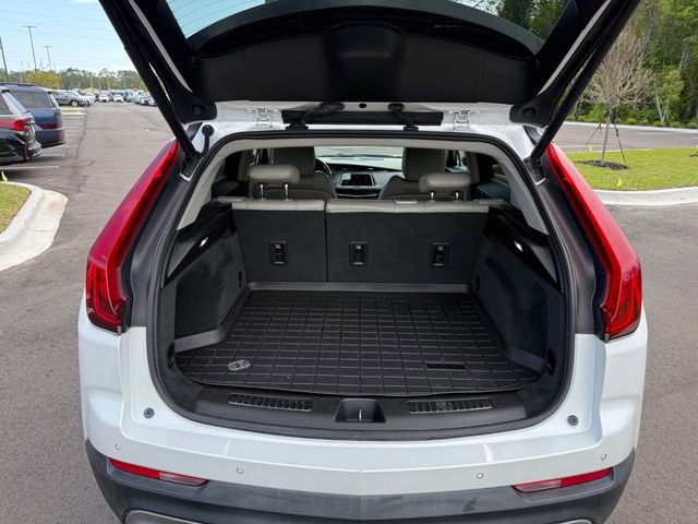 Used 2019 Cadillac XT4 Premium Luxury w/ Driver Assist Package FWD image 5