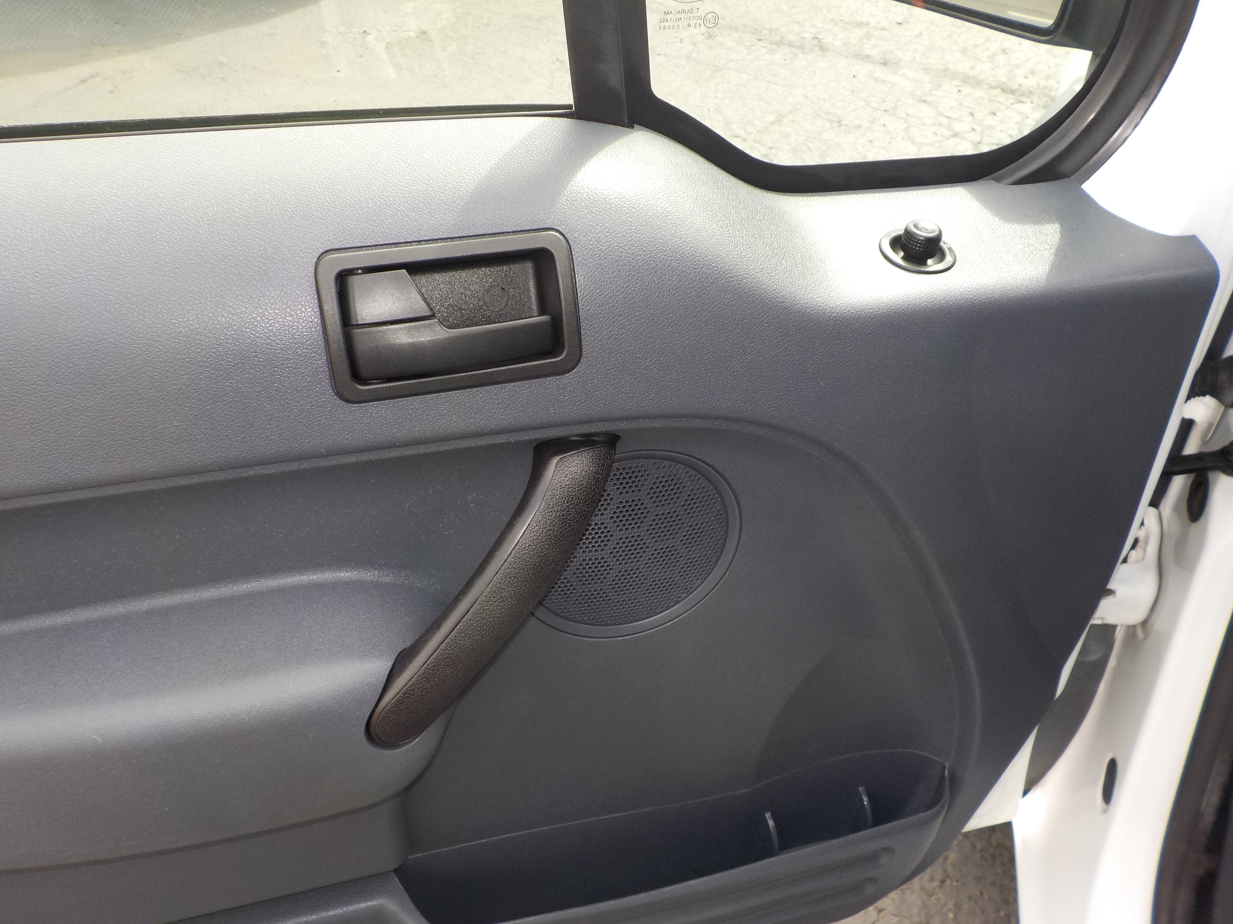Used 2011 Ford Transit Connect XLT FWD image 15