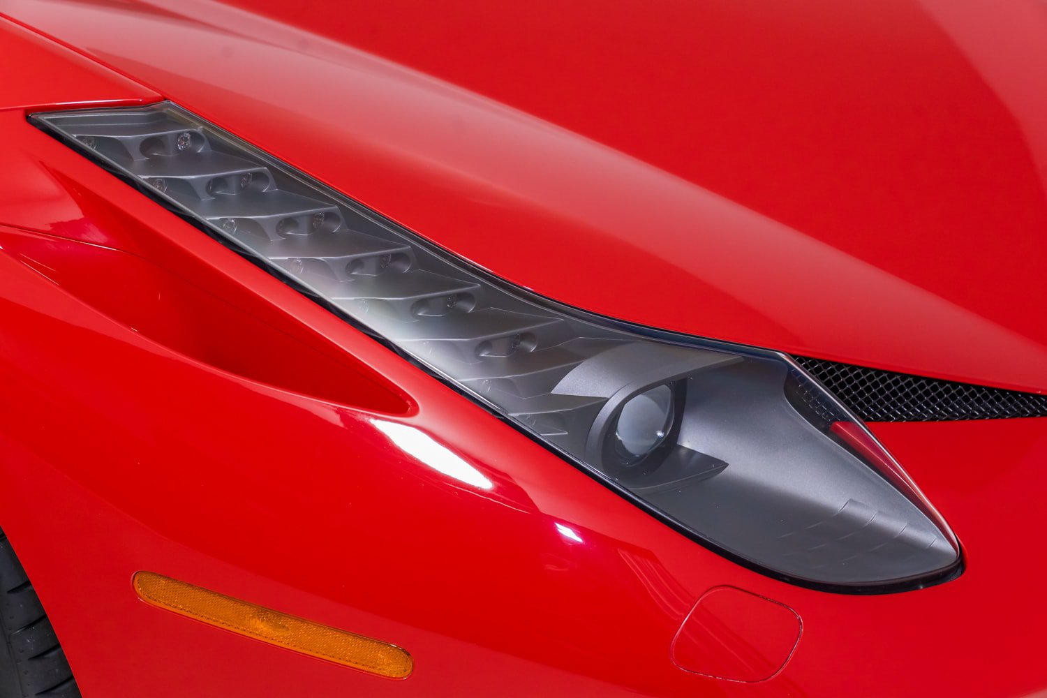 Used 2010 Ferrari 458 Italia Coupe RWD image 31