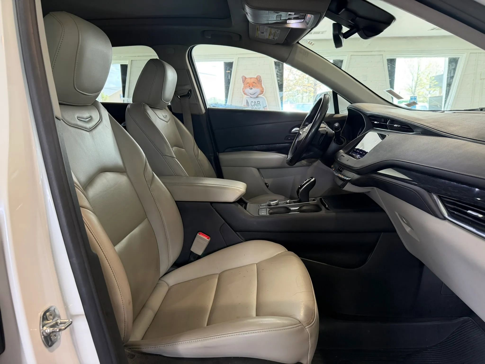 Used 2020 Cadillac XT4 Premium Luxury image 21