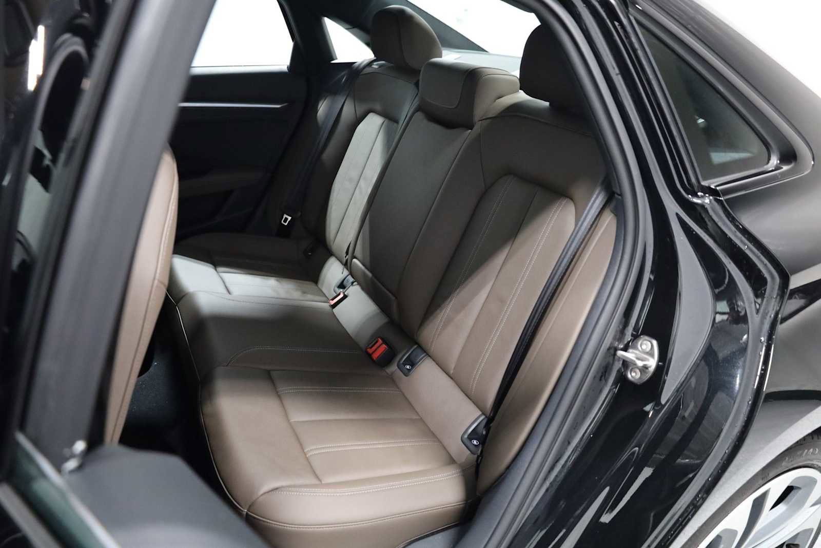 Used 2025 Audi A3 2.0T Premium w/ Black Optic Package image 33