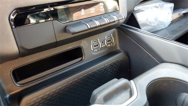 Certified 2022 RAM 1500 Big Horn w/ Built-to-serve Edition image 20