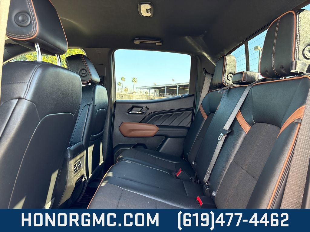 Used 2025 GMC Canyon AT4 image 17