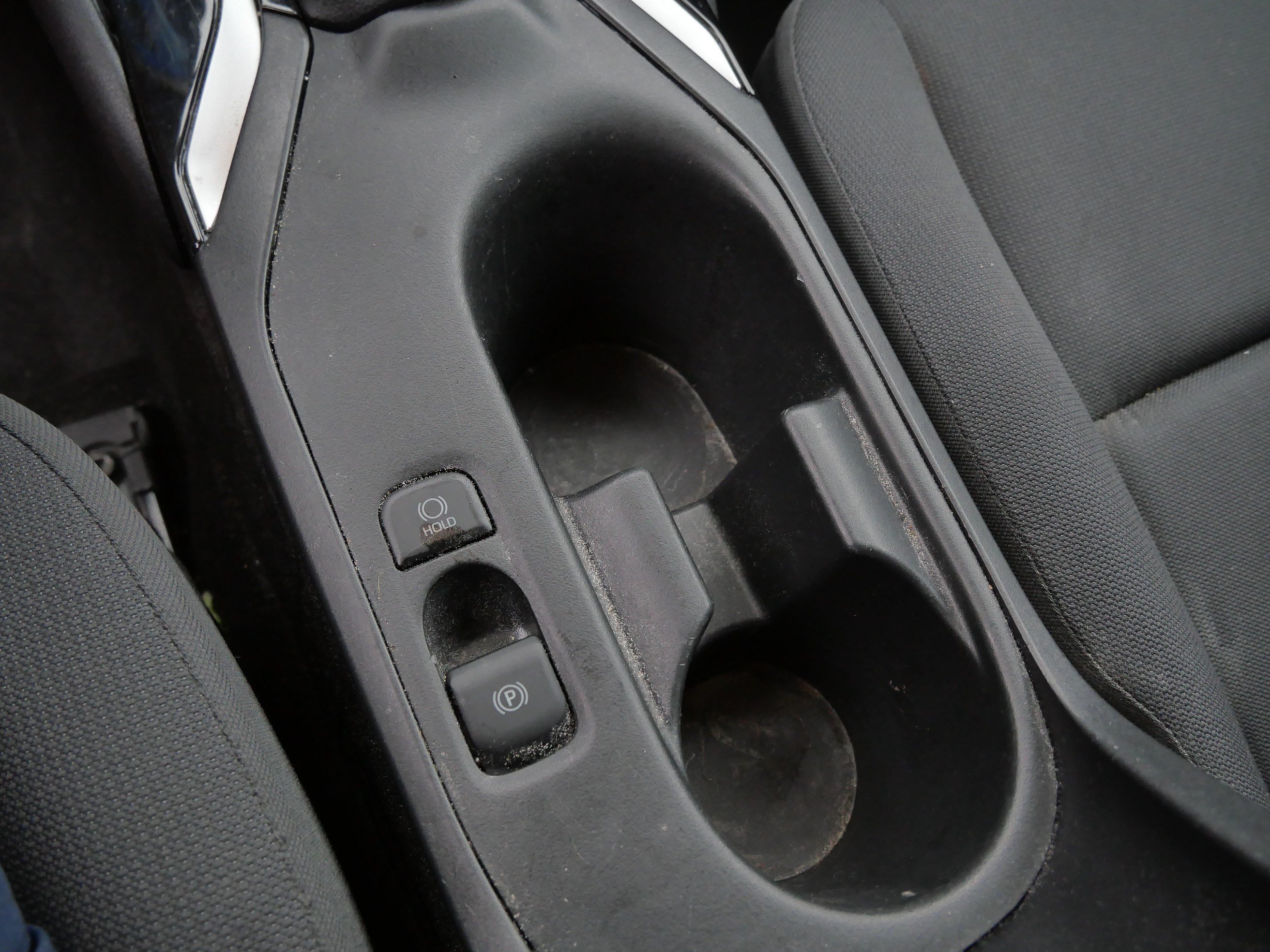 Certified 2025 Toyota Corolla LE FWD image 31