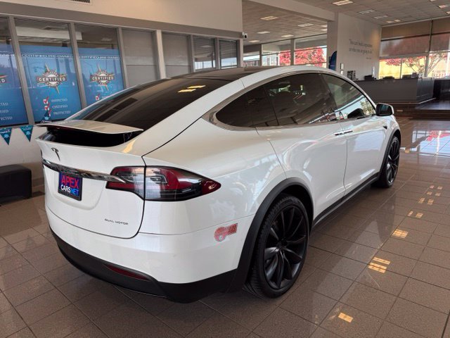Used 2019 Tesla Model X Long Range AWD/4WD image 4