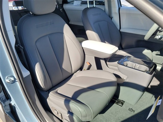 New 2026 Hyundai Ioniq 5 SEL image 18