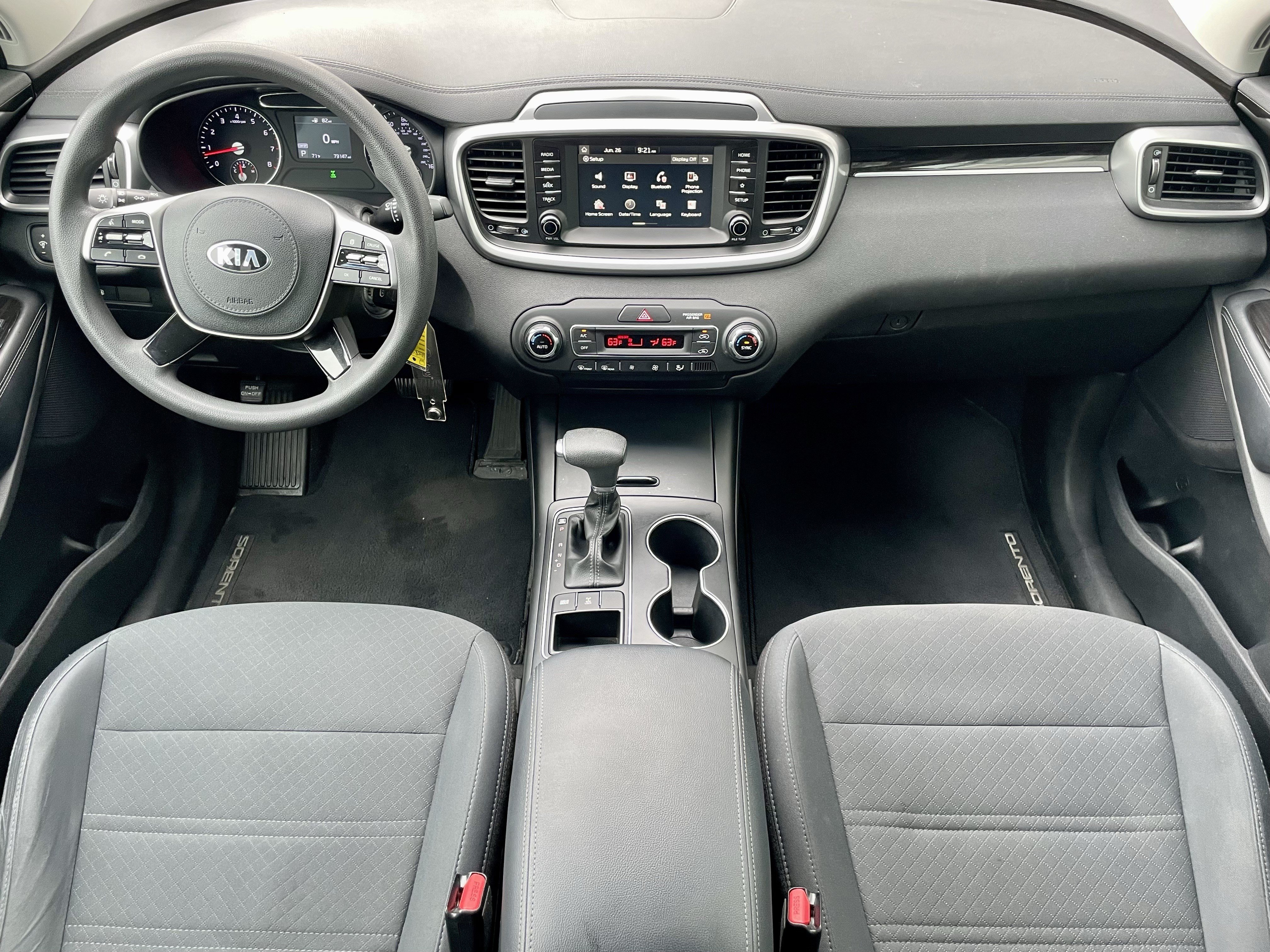Used 2019 Kia Sorento AWD V6 image 16