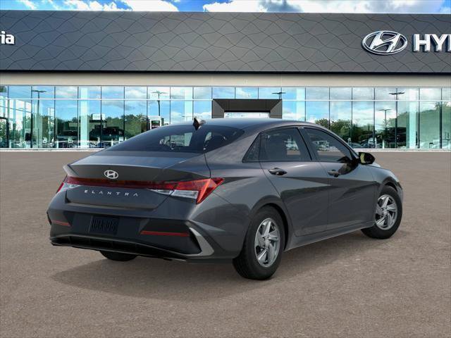 New 2026 Hyundai Elantra SE FWD image 4