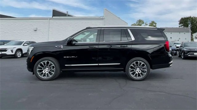 New 2026 GMC Yukon Denali w/ Sun & Power Step Package image 5
